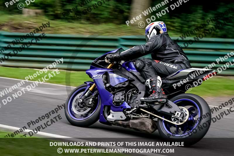 cadwell no limits trackday;cadwell park;cadwell park photographs;cadwell trackday photographs;enduro digital images;event digital images;eventdigitalimages;no limits trackdays;peter wileman photography;racing digital images;trackday digital images;trackday photos